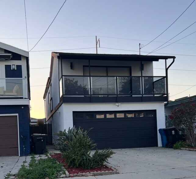Primary Photo - 14721 Kingsdale Ave