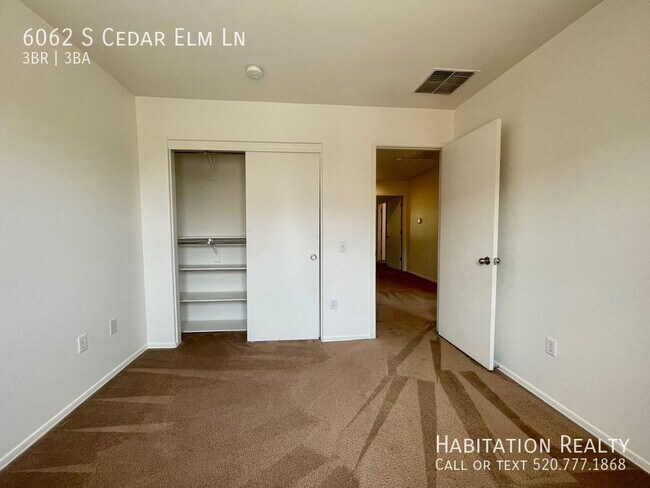 Building Photo - 6062 S Cedar Elm Ln