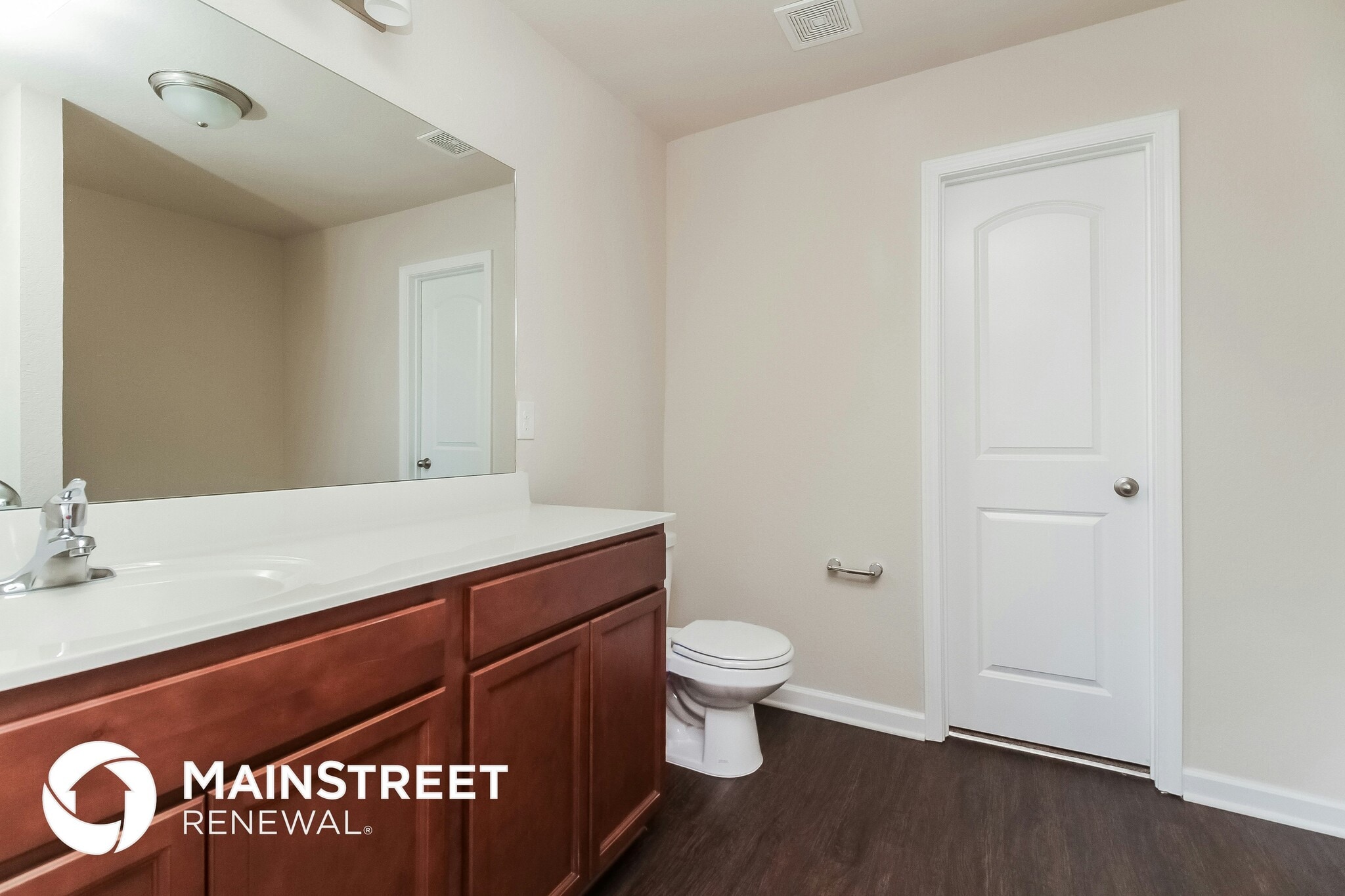 Building Photo - 2332 Bee Hive Dr