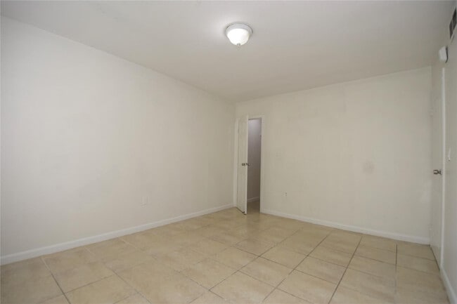 Building Photo - 1790 NW 55th Ave