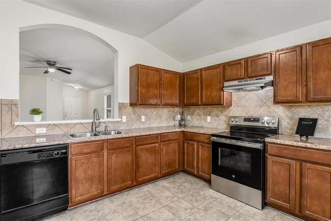 Building Photo - 116 Mallard Ln