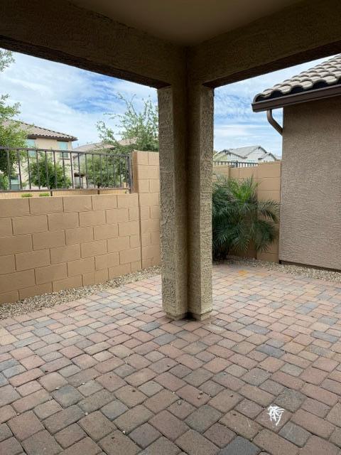 Building Photo - 16579 W Jenan Dr