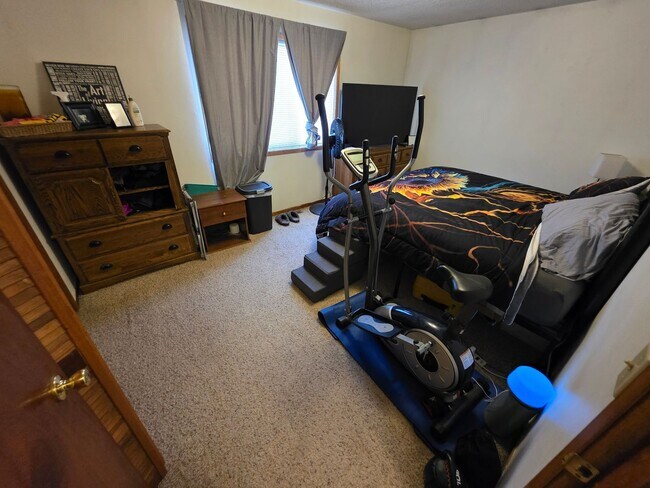 Building Photo - 4925 Coventry Ct