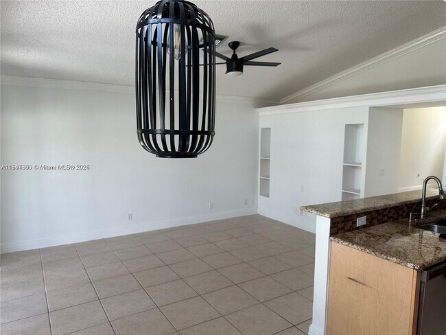 Building Photo - 13274 NW 15th Ct
