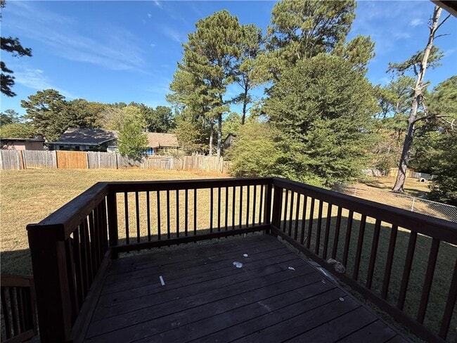 Building Photo - 2124 Fieldstone View Ct SE