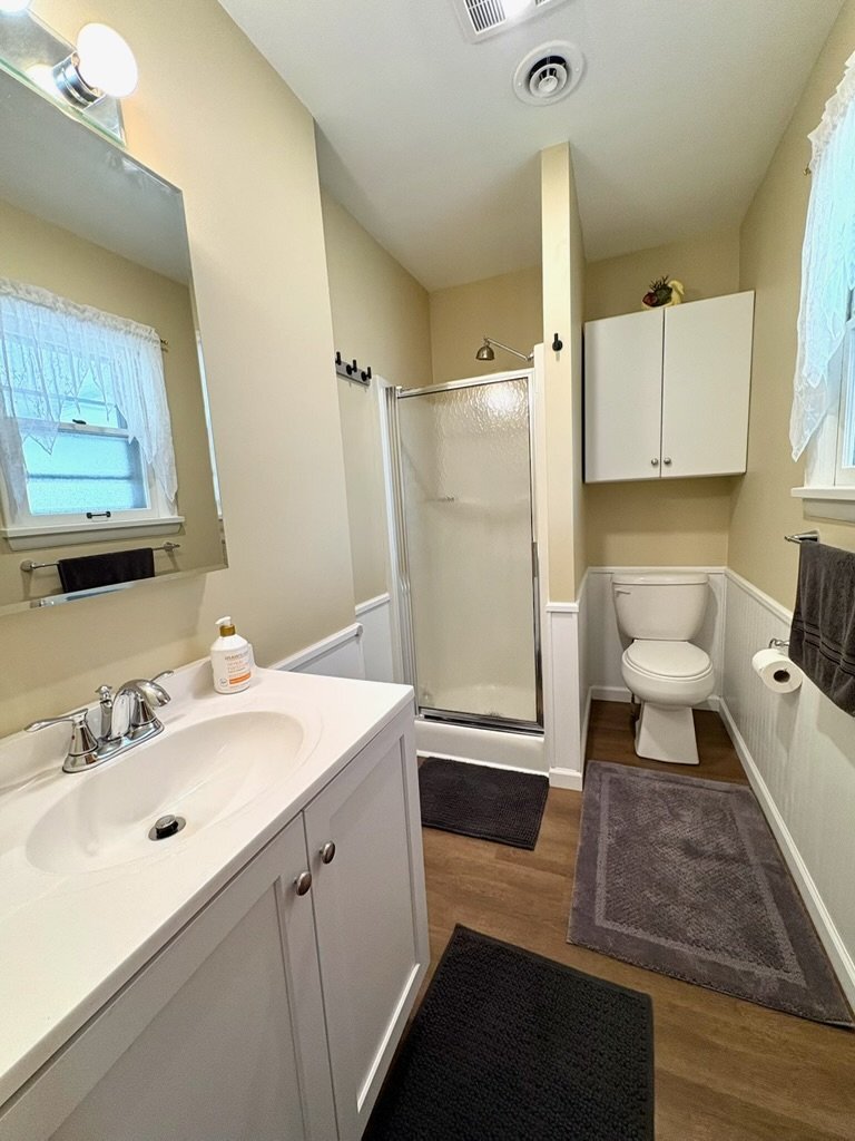 Building Photo - 5693 E Eagle Dr