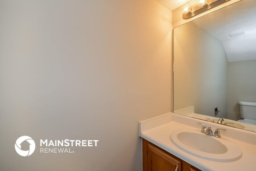 Building Photo - 145 Cinnamon Fern Cir