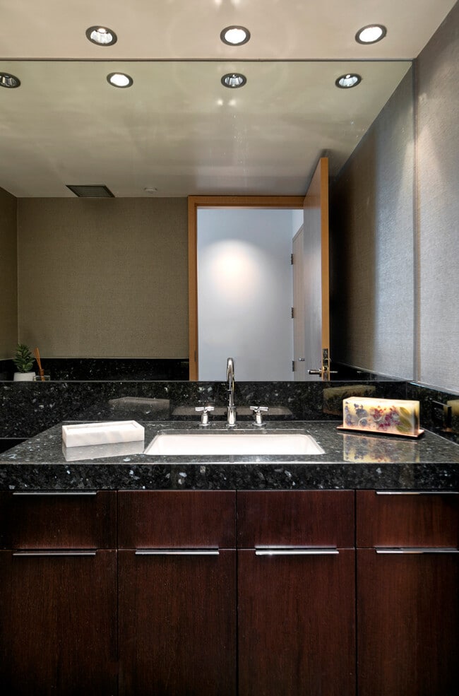 Building Photo - 10800 Wilshire Blvd