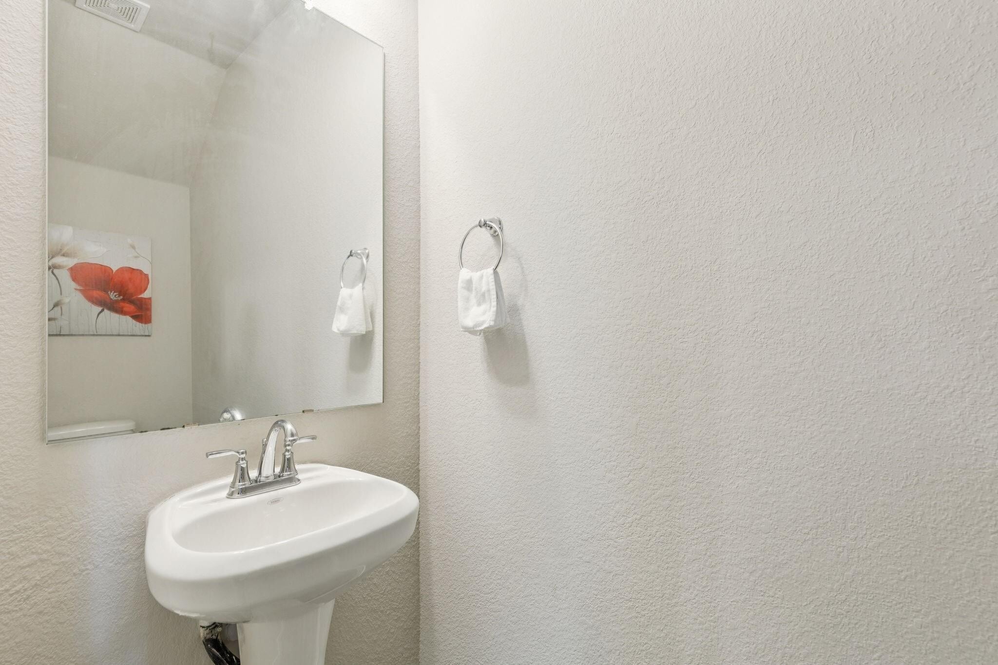 Building Photo - 8982 Delway Dr