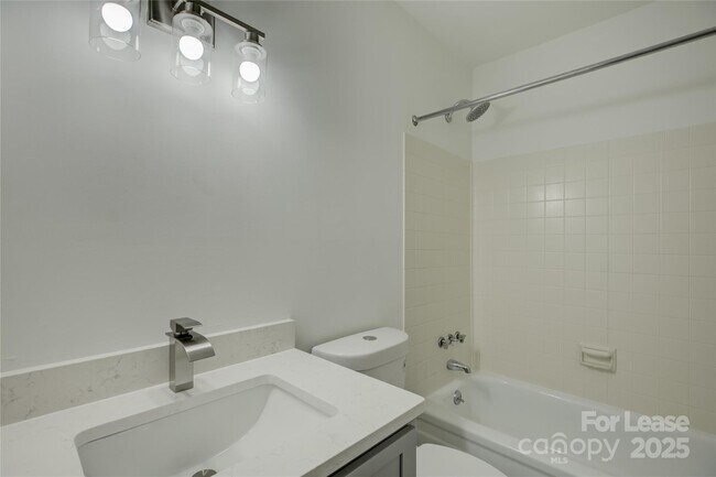 Building Photo - 11514 Turn Stone Ct