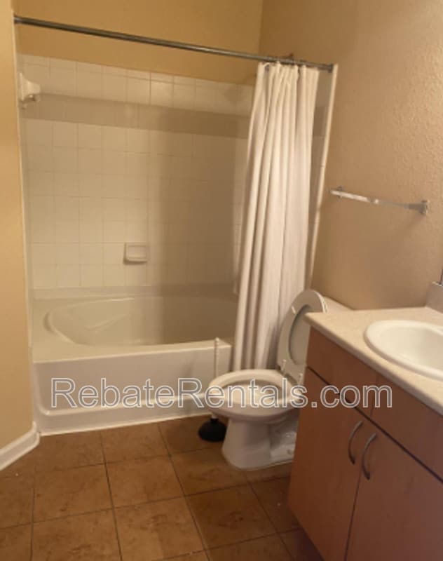 Building Photo - 8290 Gate Pkwy W