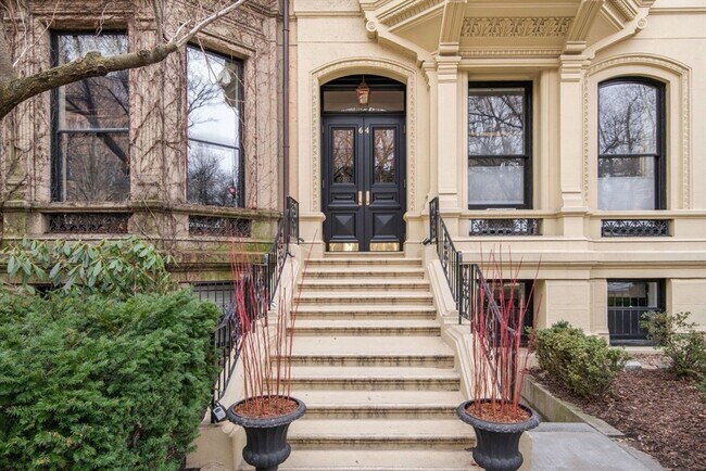 Building Photo - 64 Commonwealth Ave