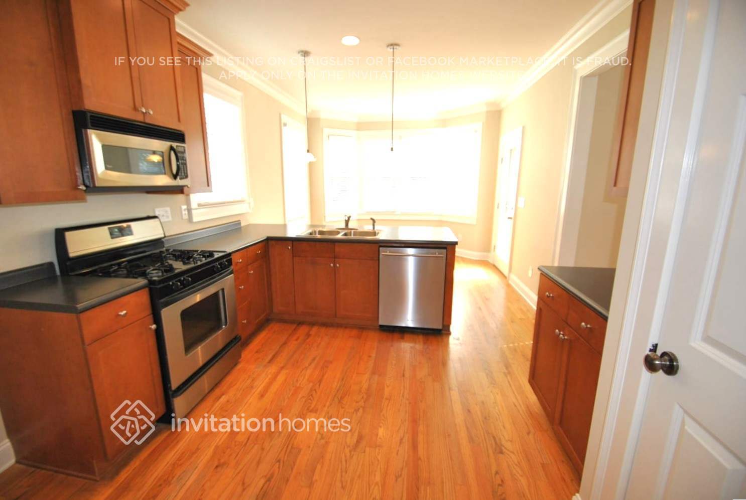 Building Photo - 1560 Carter Rd