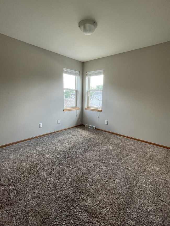 Building Photo - 3721 Frosted Leaf Dr
