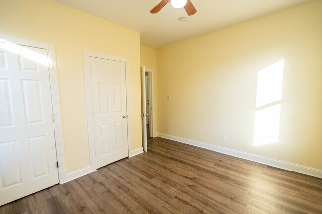 Building Photo - 226 Renner Ave