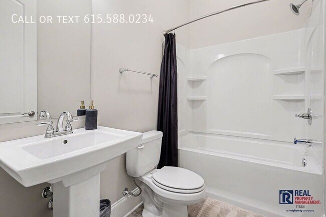 Building Photo - 273 Rich Cir