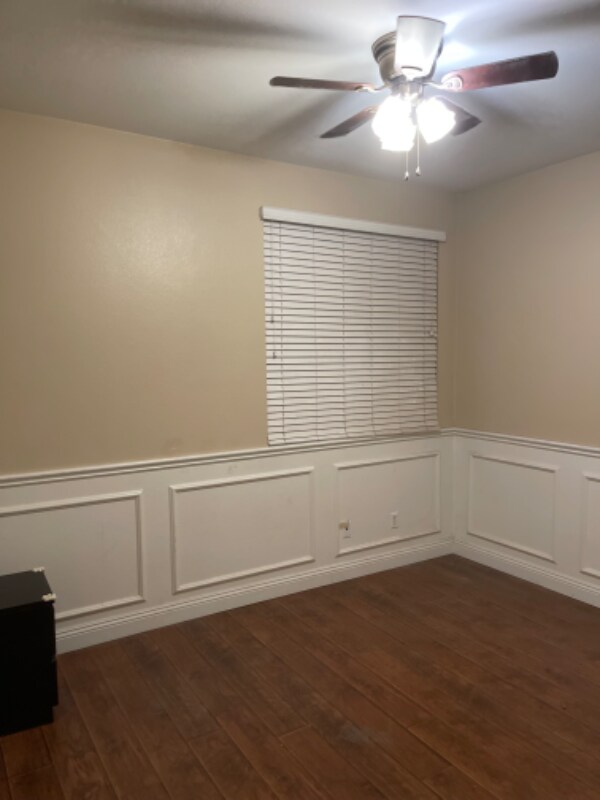 Building Photo - 13477 Dellbrook St