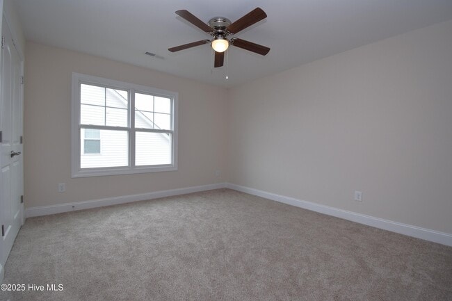 Building Photo - 640 Abigail Taylor Dr