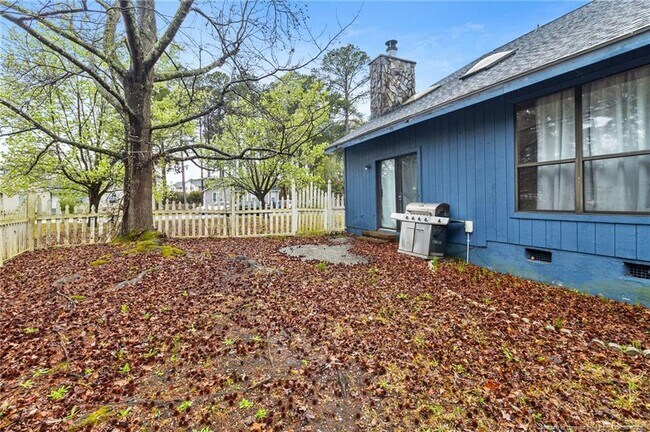 Building Photo - 6009 Dalton Rd