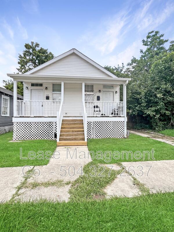 Primary Photo - 4122 Hollygrove St