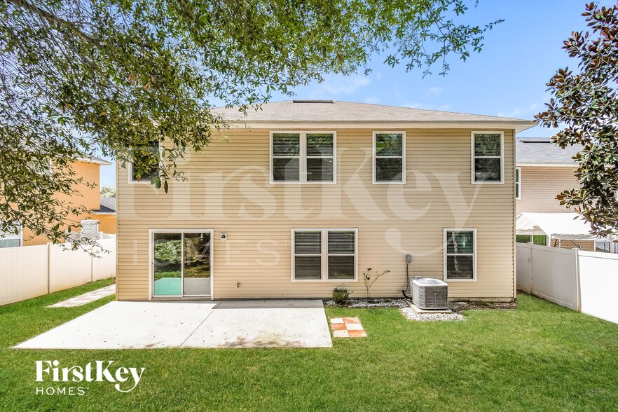 Building Photo - 342 Auburn Oaks Rd E