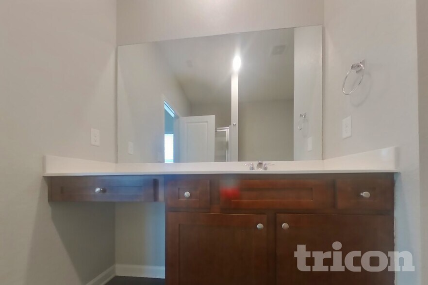 Building Photo - 109 Innis Brk Cir SW