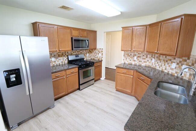Building Photo - 24731 Cobble Canyon Ln