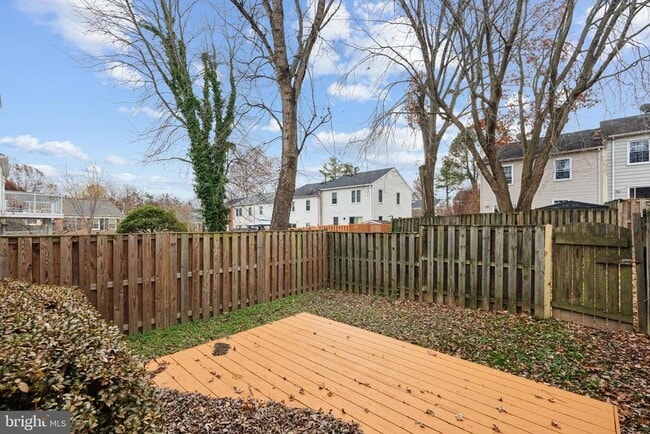 Building Photo - 5450 Lighthouse Ln