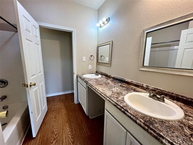 Building Photo - 1295 Harper Trl