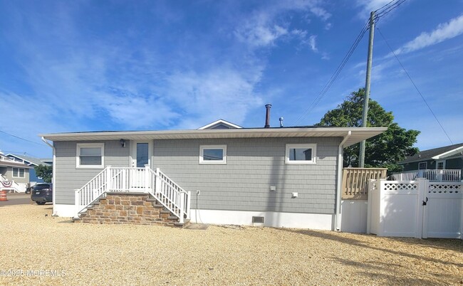 Building Photo - 141 Ocean Bay Blvd