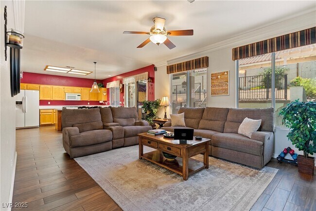 Building Photo - 1870 Desert Forest Way