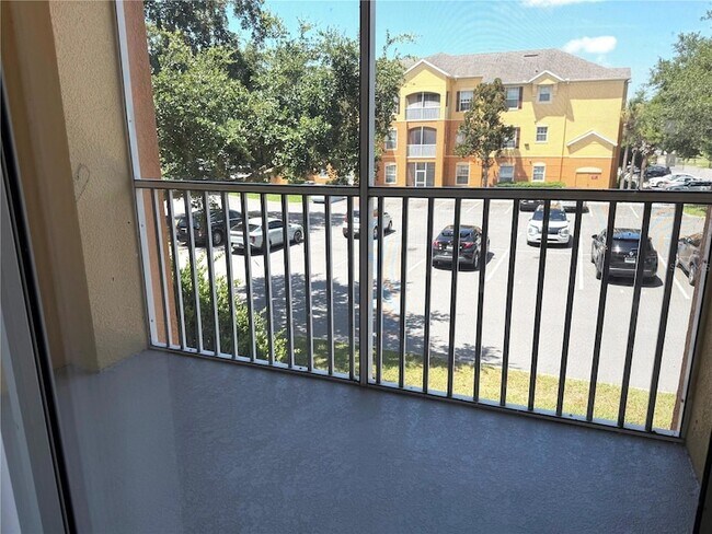 Building Photo - 6335 Contessa Dr