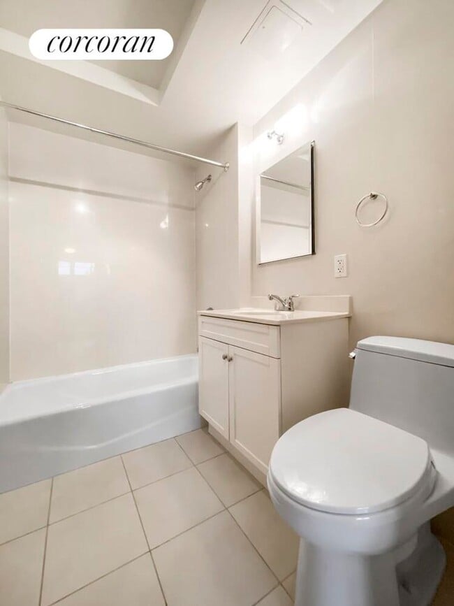 Building Photo - 1405 Fifth Avenue 6B