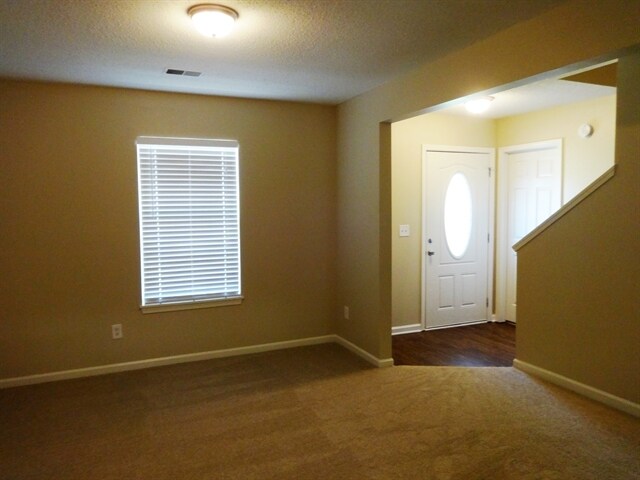 Building Photo - 104 Macallan Ct