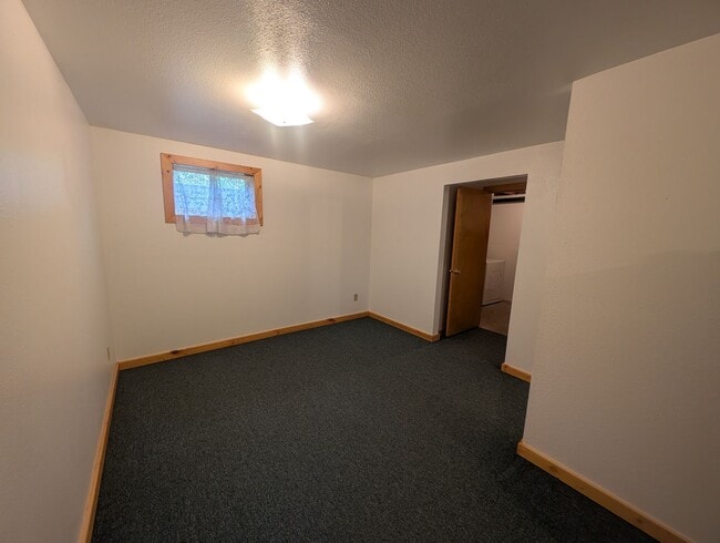Building Photo - 31 Cunningham Rd