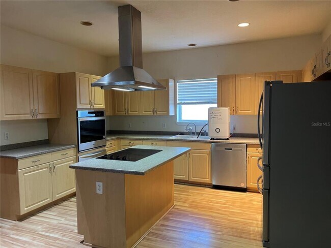 Building Photo - 6443 Ashville Dr