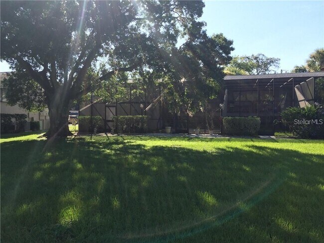 Building Photo - 327 Bobby Jones Rd