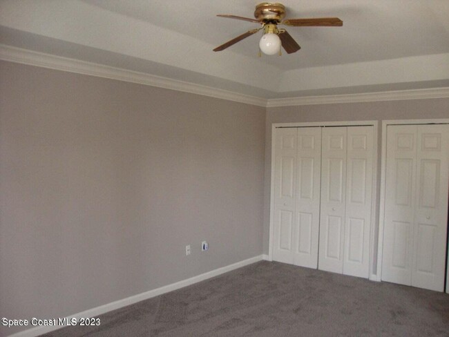 Building Photo - 655 Margie Dr