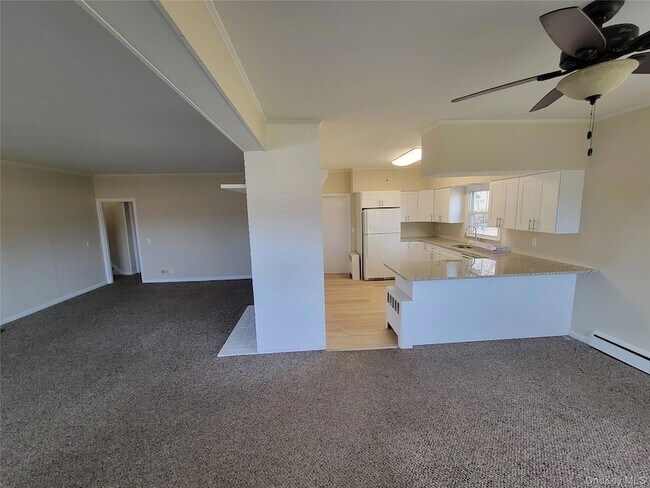 Building Photo - 475 NY-25A