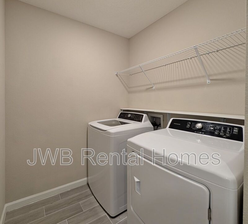 Building Photo - 1635 Pottsburg Point Dr