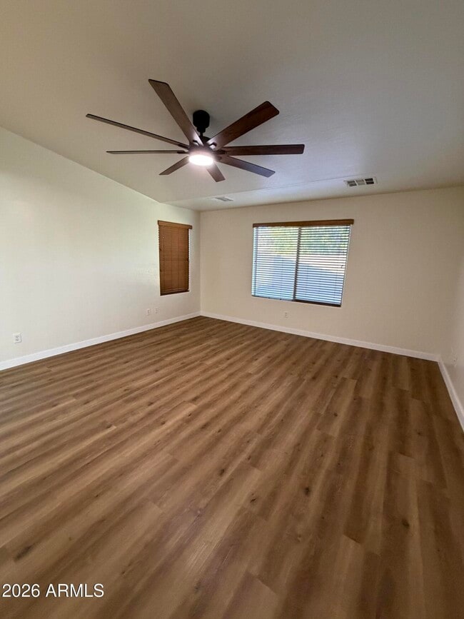 Building Photo - 46058 W Tulip Ln