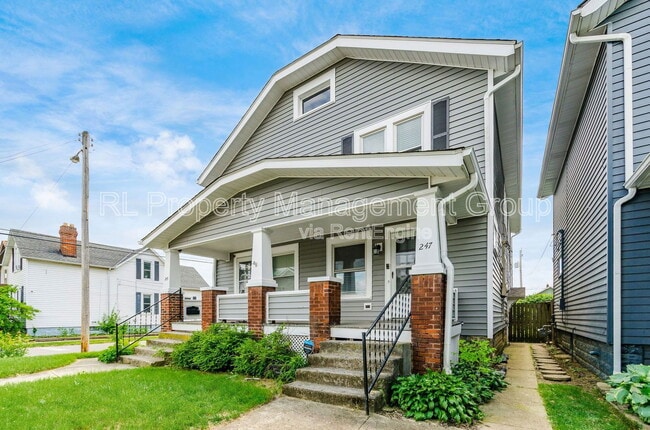 Building Photo - 247 E Jenkins Ave