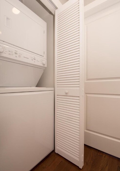 Building Photo - 1513 S Woodstock St