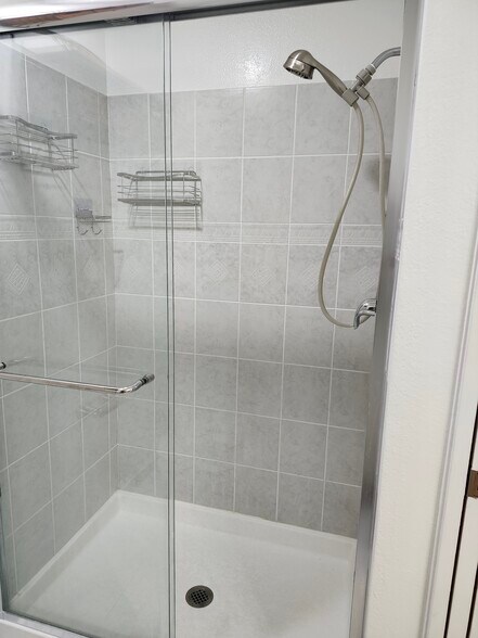 Building Photo - 40425 Chapel Way