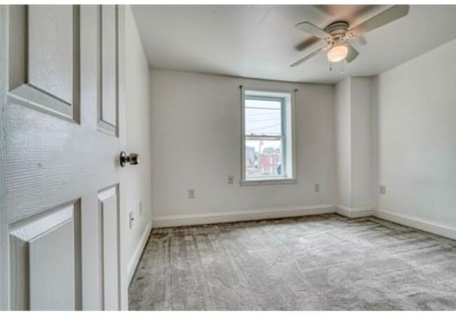 Building Photo - Stunning Newly Renovated 2 Bedroom 1 Bathroom