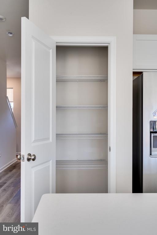 Building Photo - 69 Nelsons Wy