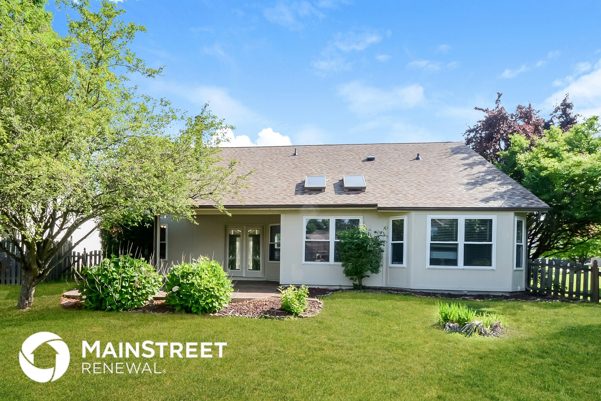 Building Photo - 218 Brower Ln