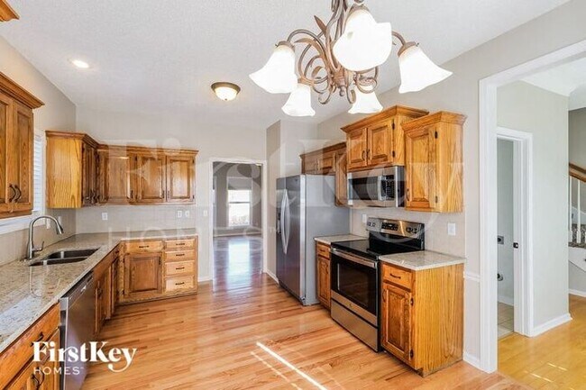 Building Photo - 17570 W 163rd St