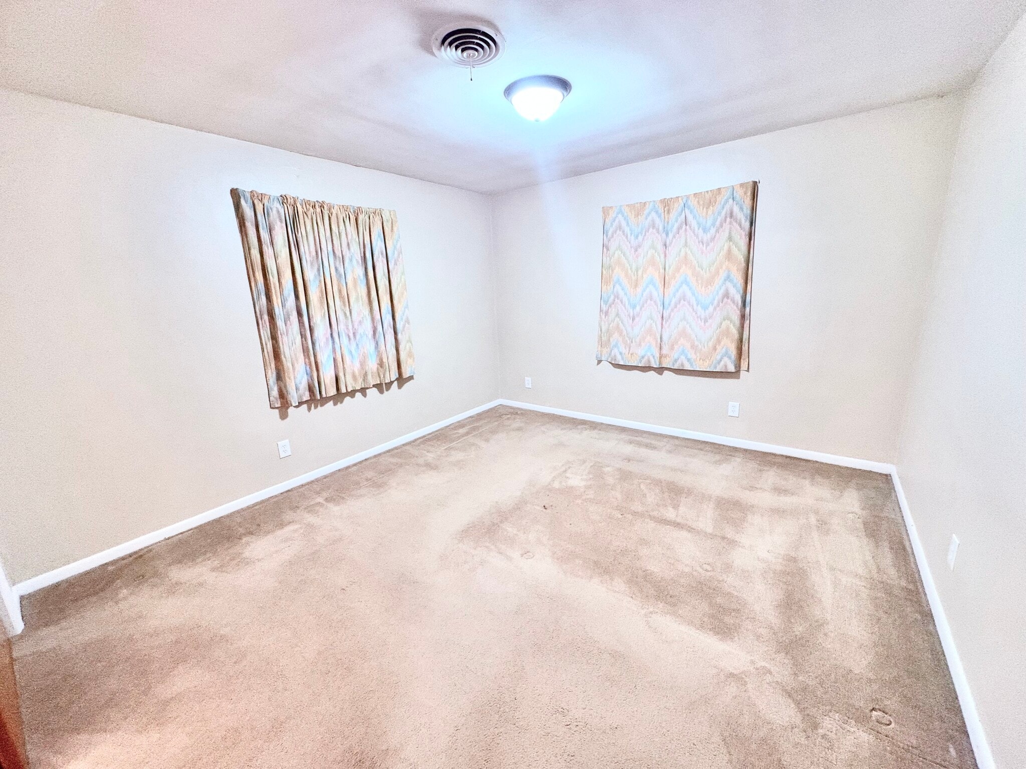 Bedroom 1 - 3129 Hassler St