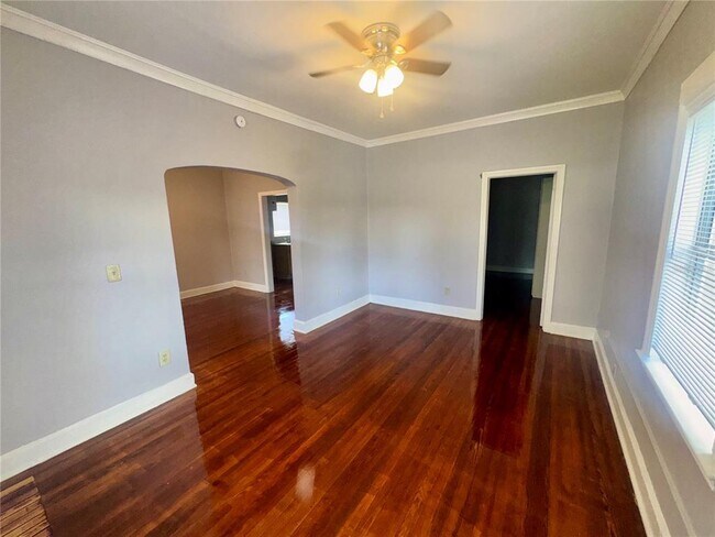 Building Photo - 2330 S Ferncreek Ave